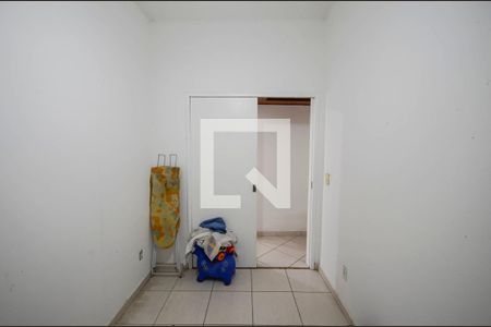Apartamento à venda com 85m², 4 quartos e sem vagaQuarto 2