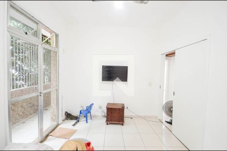 Apartamento à venda com 85m², 4 quartos e sem vagaQuarto 3