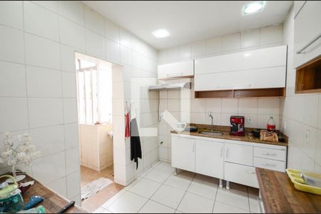 Apartamento à venda com 85m², 4 quartos e sem vagaCozinha