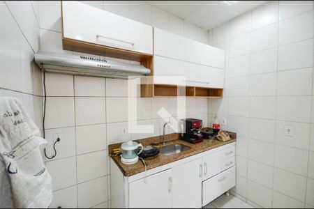 Apartamento à venda com 85m², 4 quartos e sem vagaCozinha