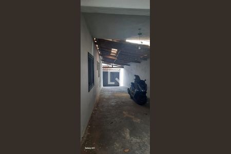 Casa à venda com 85m², 2 quartos e 2 vagas Casa à venda com 85m², 2 quartos e 2 vagasÁrea Externa