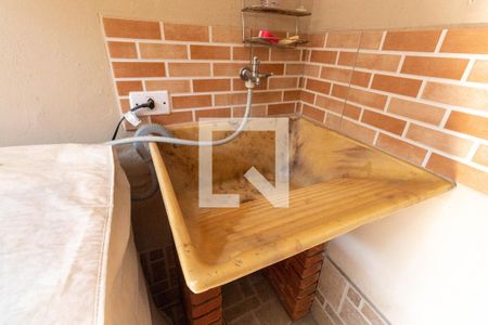 Casa à venda com 150m², 3 quartos e 2 vagasLavanderia