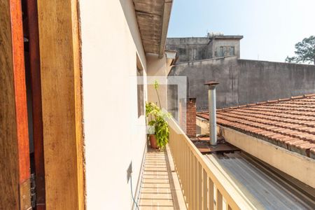 Casa à venda com 150m², 3 quartos e 2 vagasCorredor