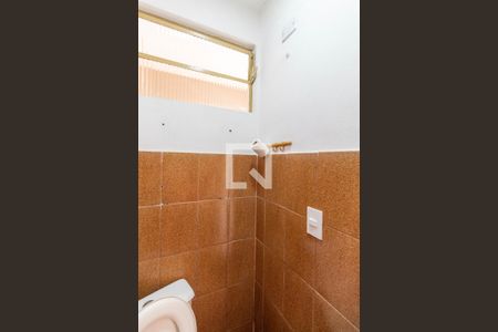 Casa à venda com 150m², 3 quartos e 2 vagasBanheiro 2