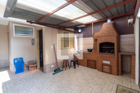 Casa à venda com 150m², 3 quartos e 2 vagasQuintal