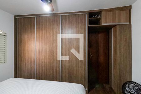 Casa à venda com 220m², 3 quartos e 8 vagasSuíte