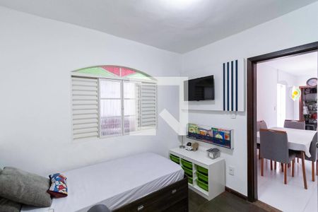 Casa à venda com 220m², 3 quartos e 8 vagasQuarto 1