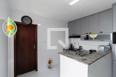 Casa à venda com 220m², 3 quartos e 8 vagasCozinha
