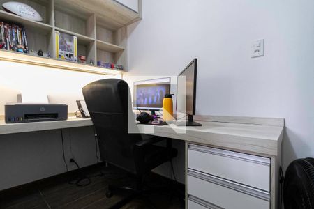 Casa à venda com 220m², 3 quartos e 8 vagasQuarto 2