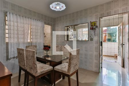 Casa à venda com 160m², 4 quartos e 5 vagasCopa