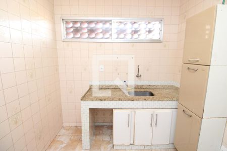 Casa à venda com 100m², 4 quartos e 1 vagaCozinha imóvel 2