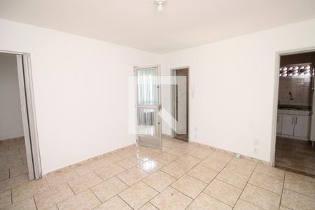 Casa à venda com 100m², 4 quartos e 1 vagaSala imóvel 2