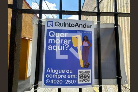 Casa à venda com 100m², 4 quartos e 1 vagaPlaquinha