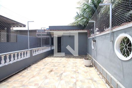 Casa à venda com 100m², 4 quartos e 1 vagaVaranda Imóvel 2