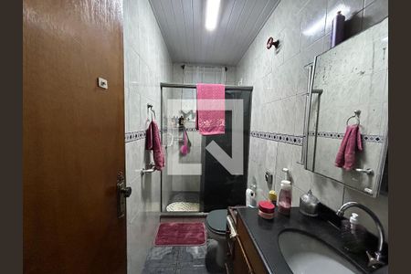 Casa à venda com 100m², 4 quartos e 1 vagaBanheiro 1