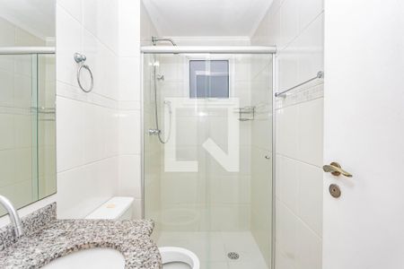 Banheiro de apartamento para alugar com 1 quarto, 37m² em Vila das Merces, São Paulo