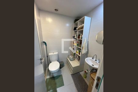 Apartamento à venda com 31m², 1 quarto e sem vagaFoto 02