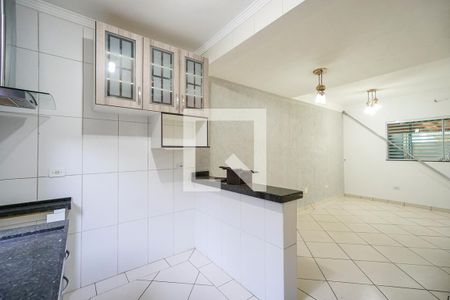 Casa à venda com 120m², 3 quartos e 2 vagas Casa à venda com 120m², 3 quartos e 2 vagasCozinha