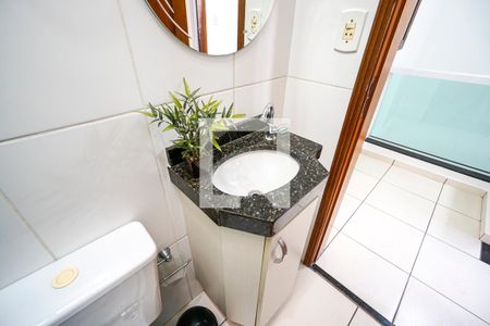 Casa à venda com 120m², 3 quartos e 2 vagas Casa à venda com 120m², 3 quartos e 2 vagasPia