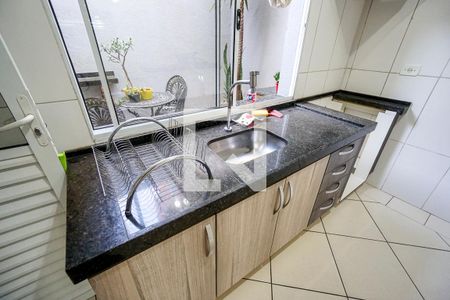 Casa à venda com 120m², 3 quartos e 2 vagas Casa à venda com 120m², 3 quartos e 2 vagasPia