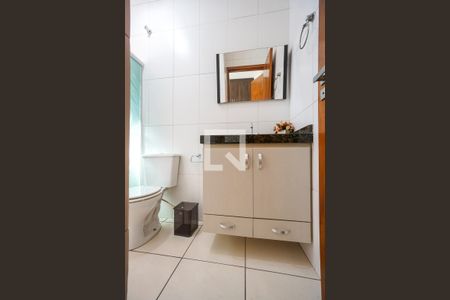 Casa à venda com 120m², 3 quartos e 2 vagas Casa à venda com 120m², 3 quartos e 2 vagasBanheiro da suíte