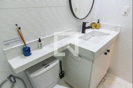 Apartamento à venda com 44m², 2 quartos e sem vaga Apartamento à venda com 44m², 2 quartos e sem vagaBanheiro