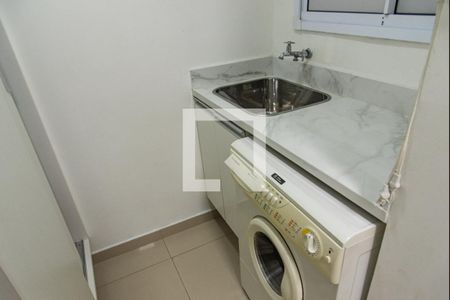 Apartamento à venda com 44m², 2 quartos e sem vaga Apartamento à venda com 44m², 2 quartos e sem vagaÁrea de serviço
