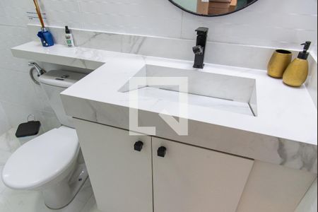 Apartamento à venda com 44m², 2 quartos e sem vaga Apartamento à venda com 44m², 2 quartos e sem vagaBanheiro