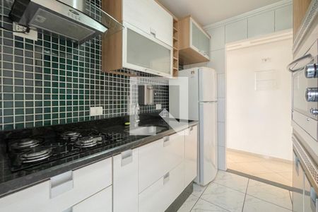 Apartamento à venda com 64m², 2 quartos e 1 vagaCozinha