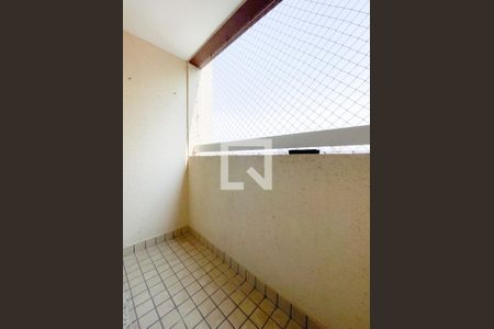 Sacada de apartamento à venda com 2 quartos, 64m² em Baeta Neves, São Bernardo do Campo