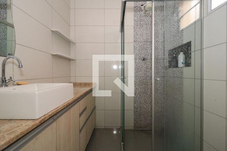 Casa para alugar com 150m², 3 quartos e 2 vagasBanheiro