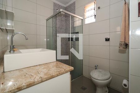 Casa para alugar com 150m², 3 quartos e 2 vagasBanheiro