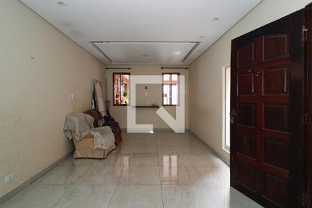 Sala de casa para alugar com 3 quartos, 150m² em Parque Pinheiros, Taboão da Serra