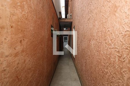 Casa para alugar com 150m², 3 quartos e 2 vagasCorredor