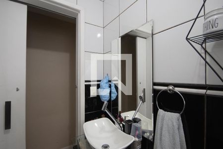 Casa à venda com 125m², 4 quartos e 2 vagasBanheiro 2 casa 2