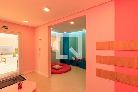 Apartamento à venda com 39m², 2 quartos e sem vagaÁrea comum