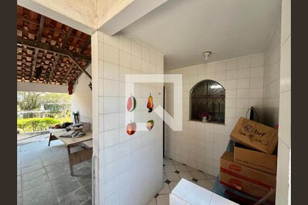 Casa para alugar com 300m², 4 quartos e 2 vagasÁrea de serviço