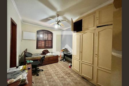 Casa para alugar com 300m², 4 quartos e 2 vagasSuíte 1