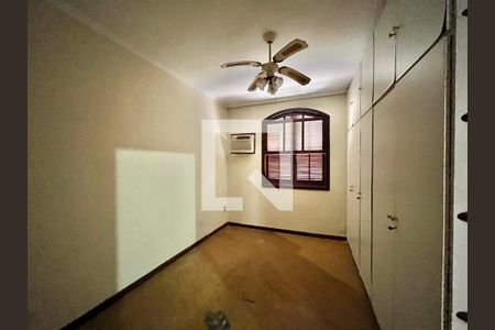 Casa para alugar com 300m², 4 quartos e 2 vagasQuarto 1