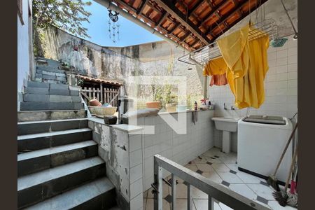 Casa para alugar com 300m², 4 quartos e 2 vagasÁrea de serviço