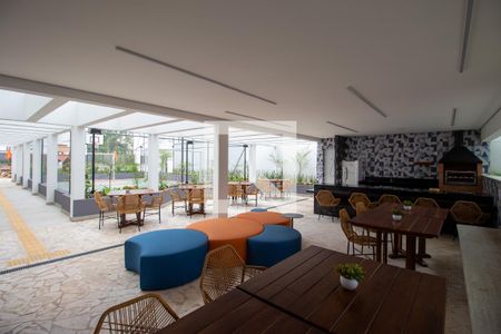 Apartamento para alugar com 44m², 2 quartos e 1 vaga Apartamento para alugar com 44m², 2 quartos e 1 vagaÁrea comum / Churrasqueira