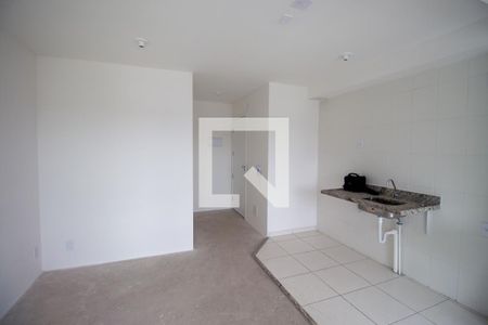 Sala de apartamento para alugar com 2 quartos, 44m² em Vila Carmosina, São Paulo