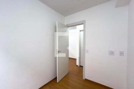 Quarto 2 de apartamento para alugar com 2 quartos, 36m² em Vila Independência, São Paulo