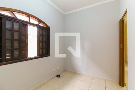 Quarto 1 de casa à venda com 3 quartos, 250m² em Vila Monte Santo, São Paulo