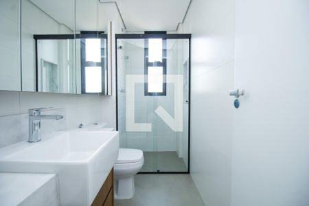 Banheiro da Suíte de apartamento à venda com 2 quartos, 127m² em Santo Antônio, Belo Horizonte