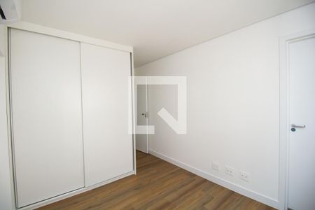Suíte de apartamento à venda com 2 quartos, 127m² em Santo Antônio, Belo Horizonte