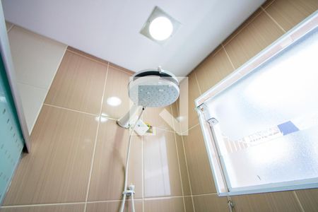 Casa à venda com 172m², 3 quartos e 2 vagasBanheiro do quarto 1