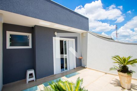 Casa à venda com 172m², 3 quartos e 2 vagasVaranda do quarto 1