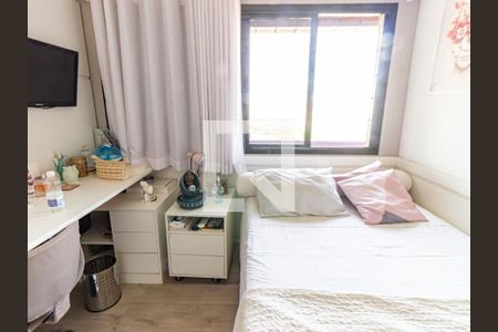 Apartamento à venda com 125m², 3 quartos e 3 vagasQuarto 2