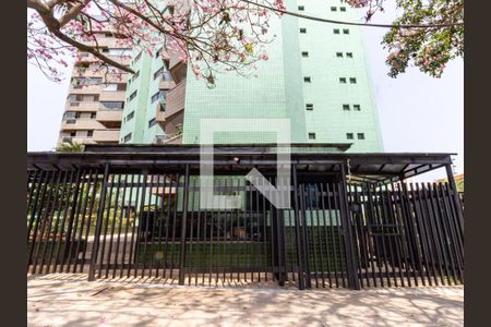 Apartamento à venda com 125m², 3 quartos e 3 vagasFachada